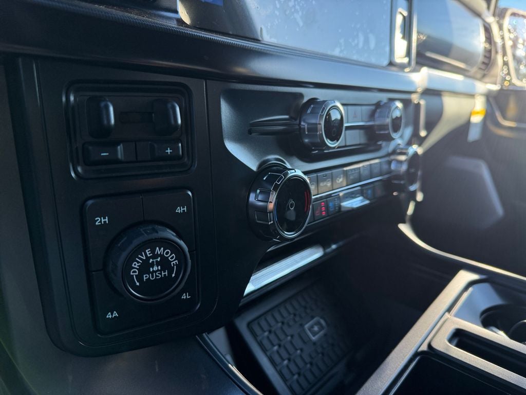 2025 Ford F-150 Lariat 502A