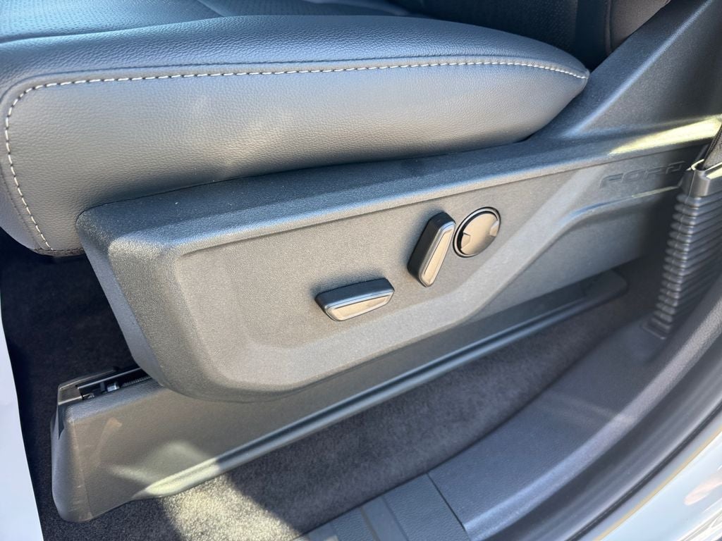 2025 Ford F-150 Lariat 501A