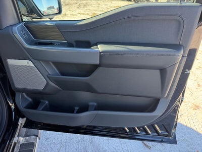 2025 Ford F-150 Lariat 502A