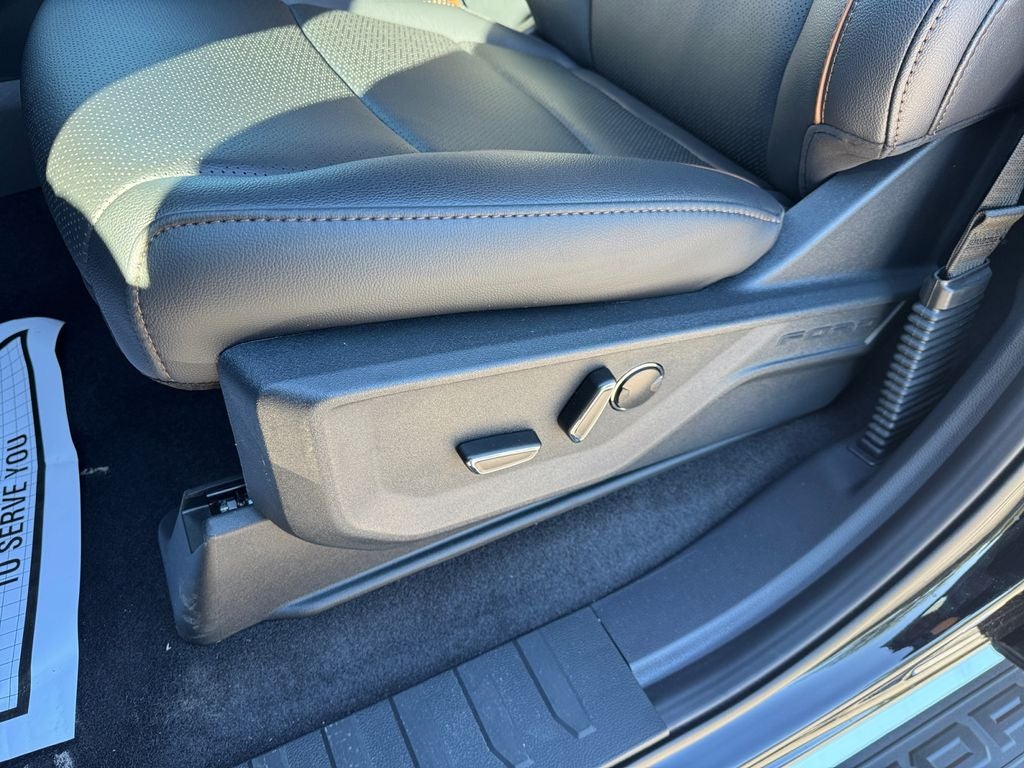 2025 Ford F-150 Lariat 502A