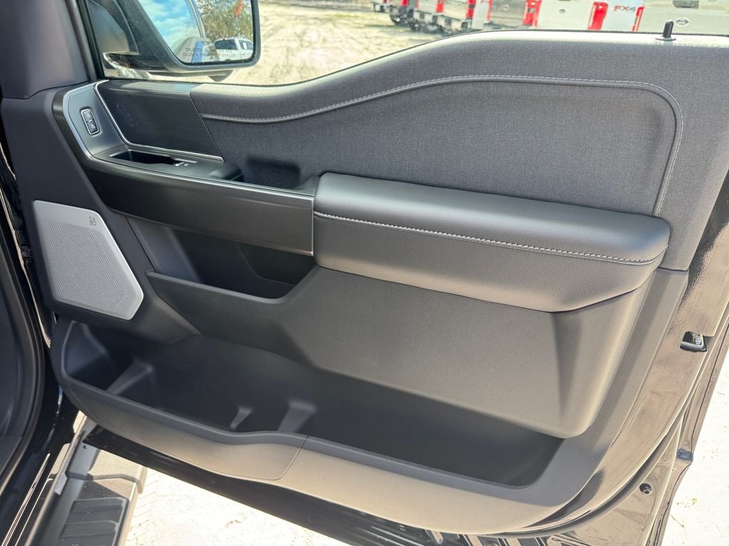 2025 Ford F-150 Lariat 502A