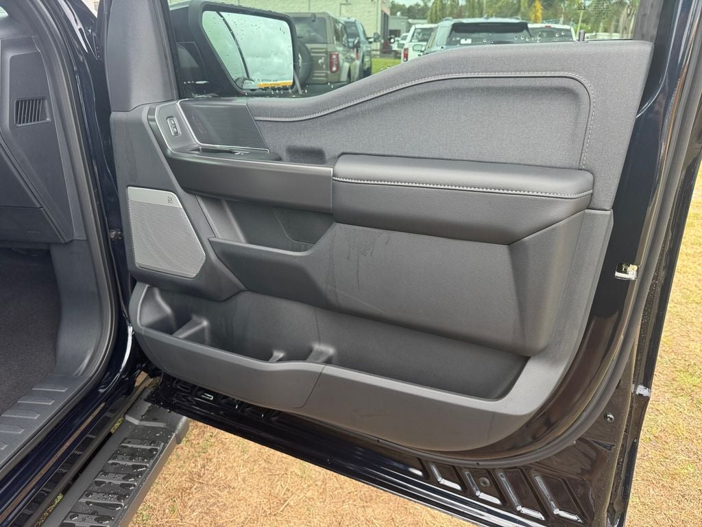 2025 Ford F-150 Lariat 501A