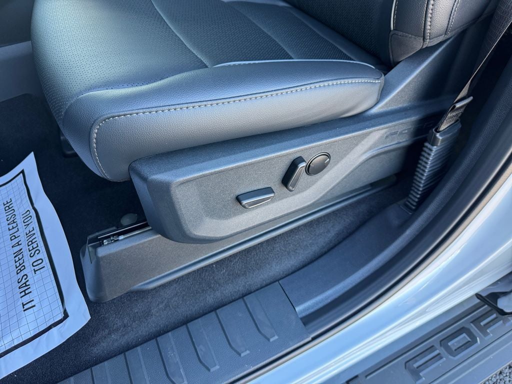 2025 Ford F-150 Lariat 501A