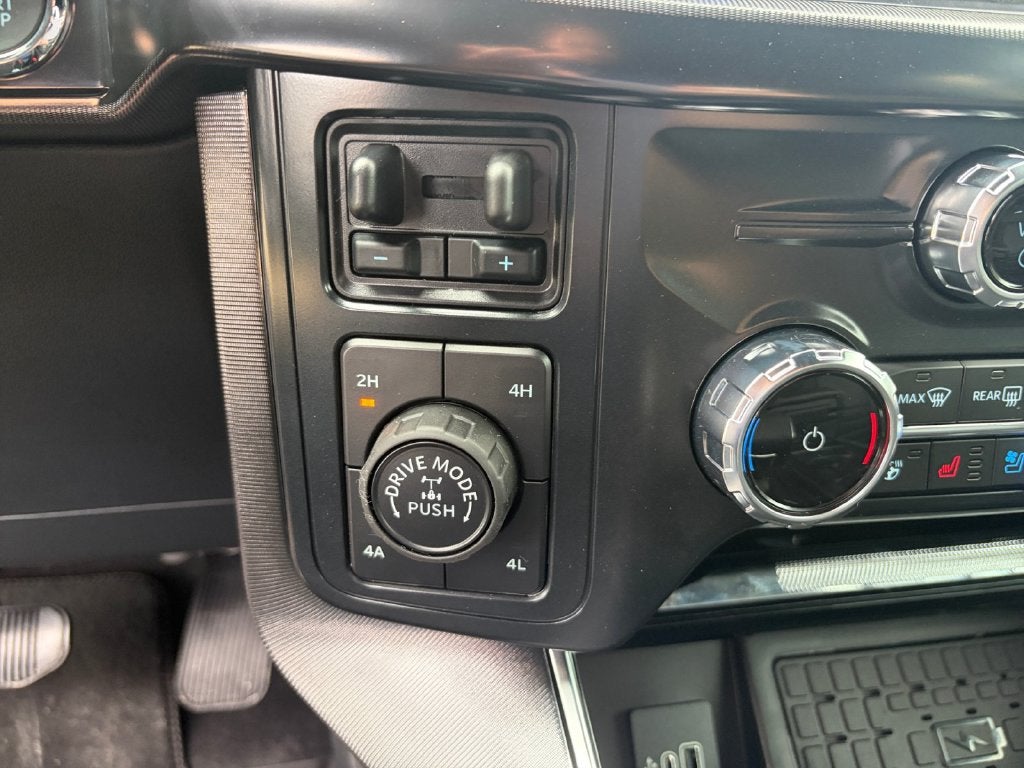 2026 Ford F-150 Platinum 701A