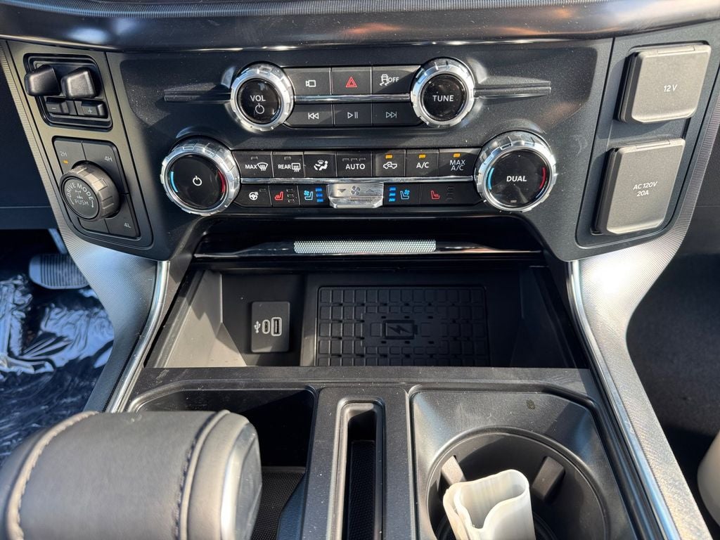 2026 Ford F-150 Platinum 702A