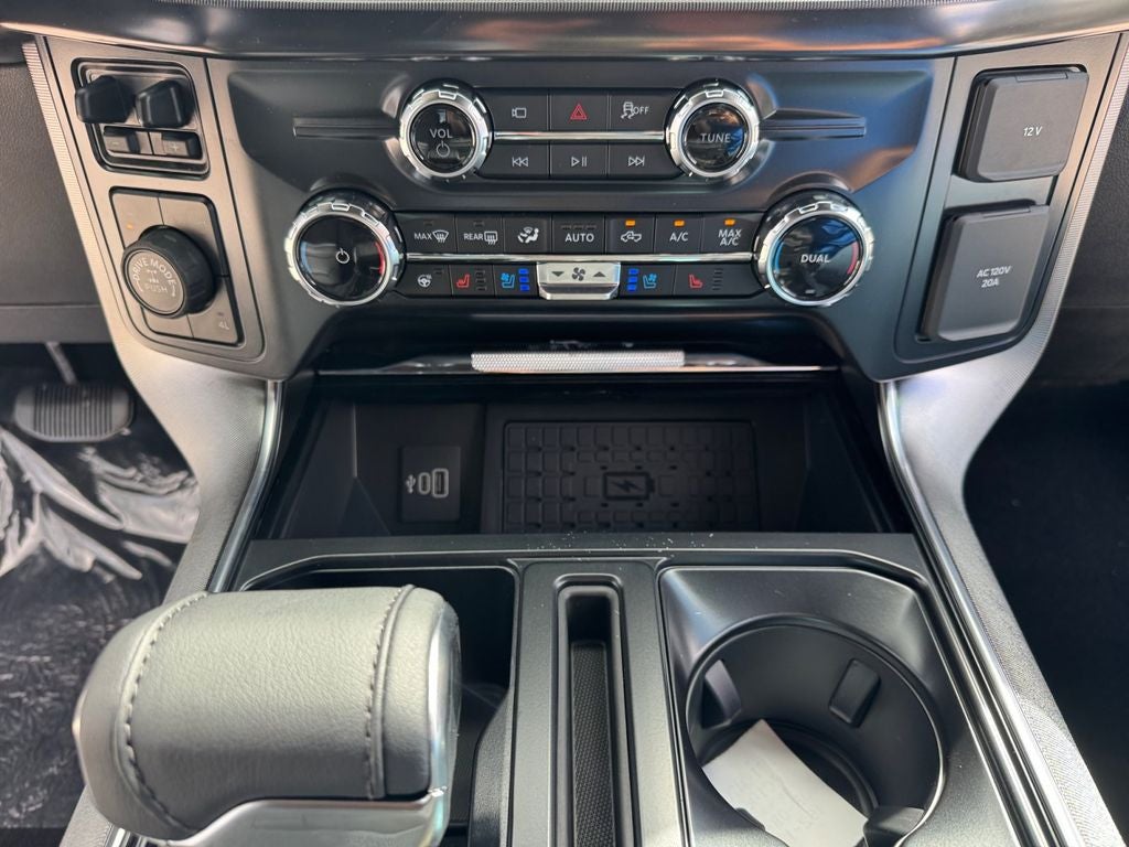 2026 Ford F-150 Platinum 702A