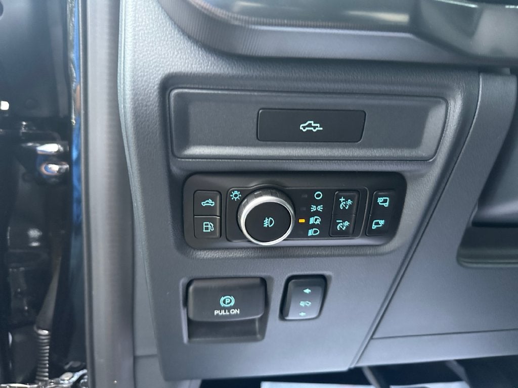 2026 Ford F-150 Platinum 702A