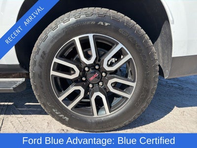 2023 GMC Yukon XL AT4