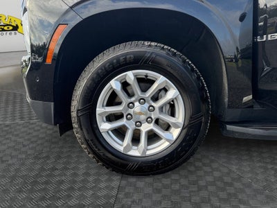 2025 Chevrolet Suburban LT