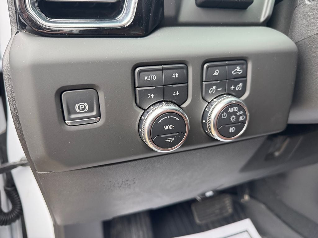 2025 GMC Sierra 2500HD Denali Ultimate