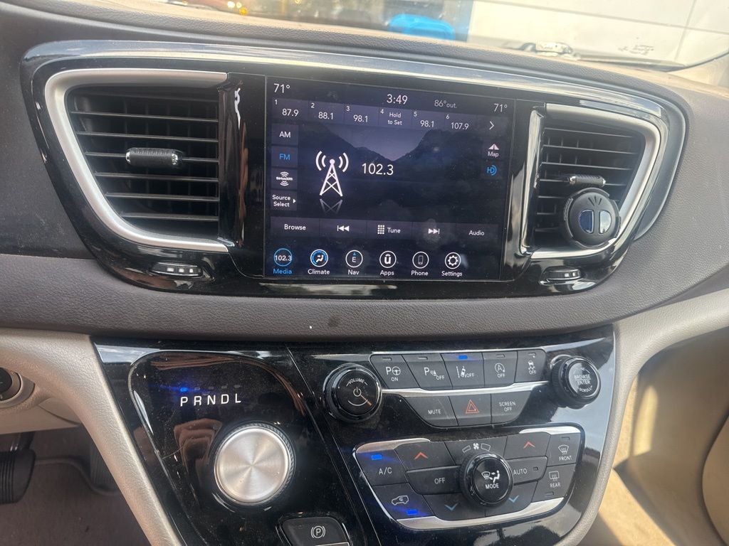 2020 Chrysler Pacifica Touring