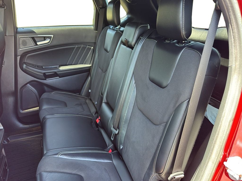2020 Ford Edge ST