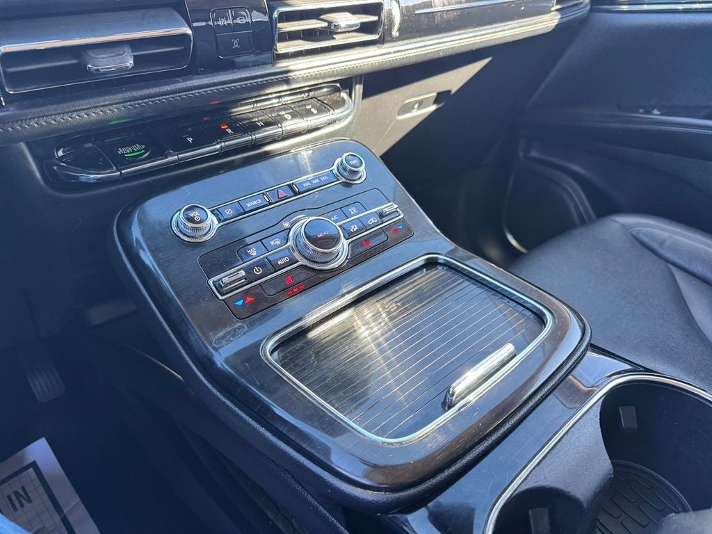 2022 Lincoln Nautilus Standard