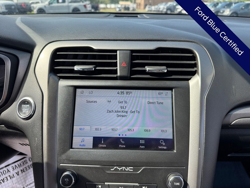 2020 Ford Fusion SE