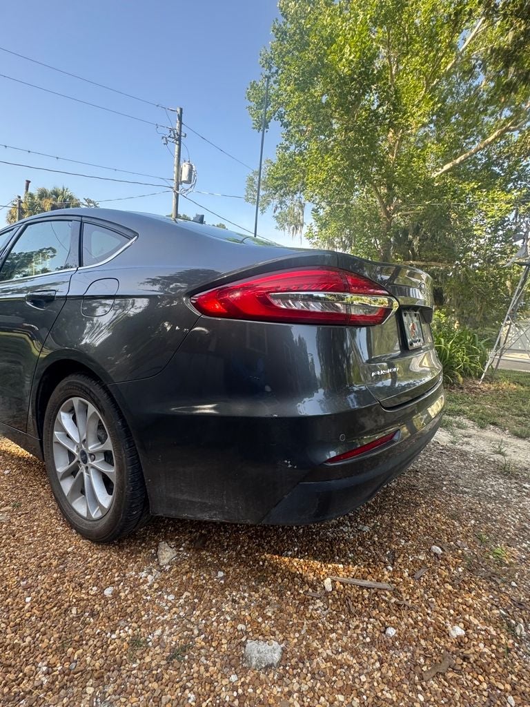 2020 Ford Fusion SE