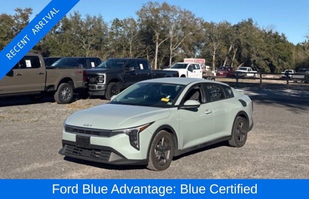 2025 Kia K4 LXS