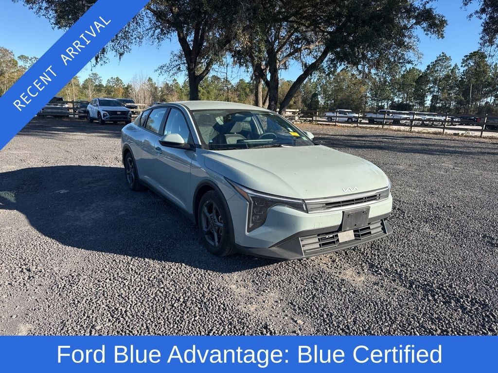 2025 Kia K4 LXS