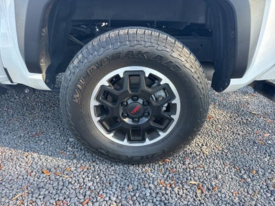 2024 Toyota Tacoma Hybrid TRD Off Road