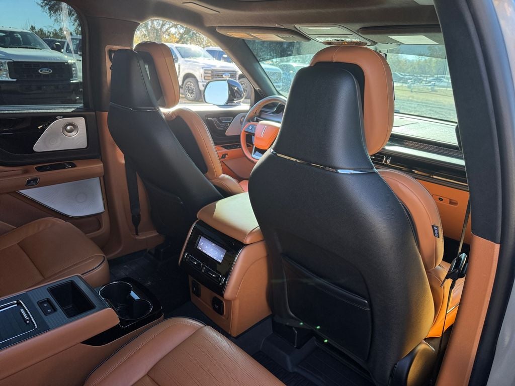 2024 Lincoln Aviator Black Label