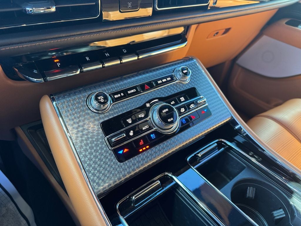 2024 Lincoln Aviator Black Label