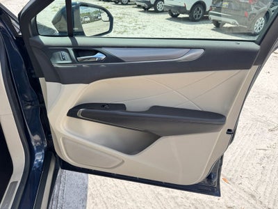 2017 Lincoln MKC Premiere