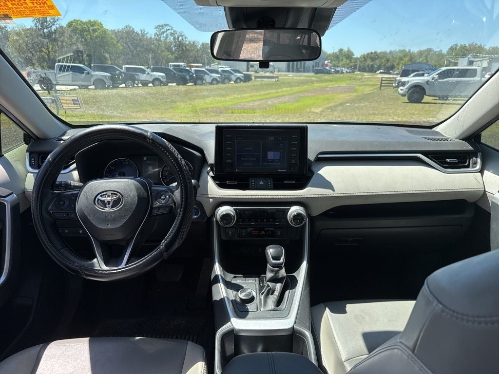 2022 Toyota RAV4 Hybrid XLE Premium