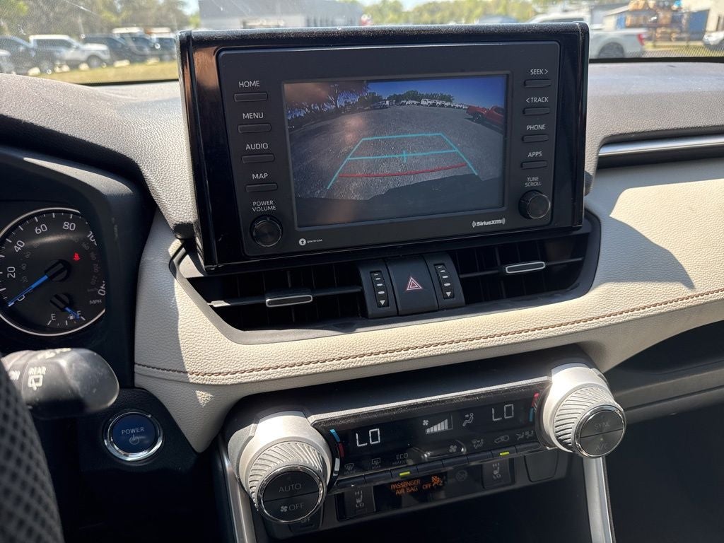 2022 Toyota RAV4 Hybrid XLE Premium