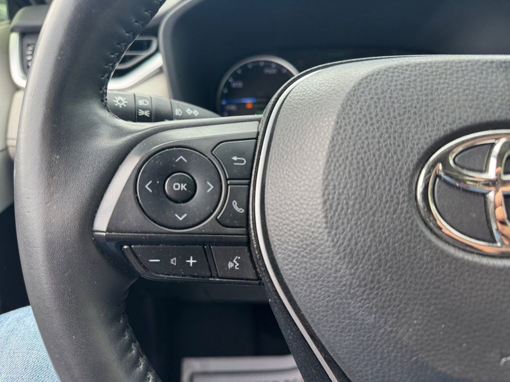 2022 Toyota RAV4 Hybrid XLE Premium