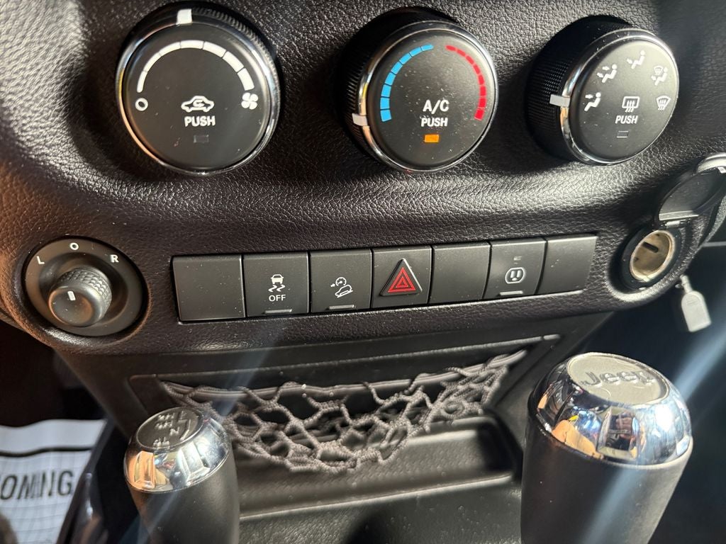 2017 Jeep Wrangler Unlimited Sahara 4x4