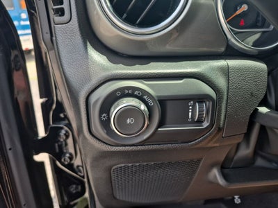 2023 Jeep Wrangler 4-Door Sahara 4x4
