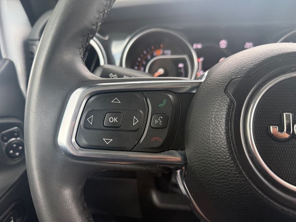 2023 Jeep Wrangler 4-Door Sahara Altitude 4x4