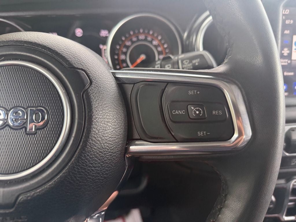 2023 Jeep Wrangler 4-Door Sahara Altitude 4x4