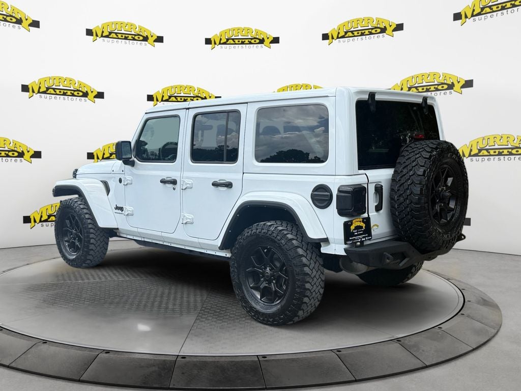 2023 Jeep Wrangler 4-Door Sahara Altitude 4x4