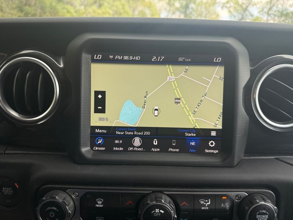 2023 Jeep Wrangler 4-Door Sahara Altitude 4x4