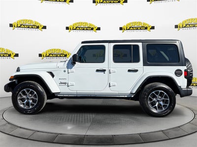 2023 Jeep Wrangler 4-Door Sahara 4x4