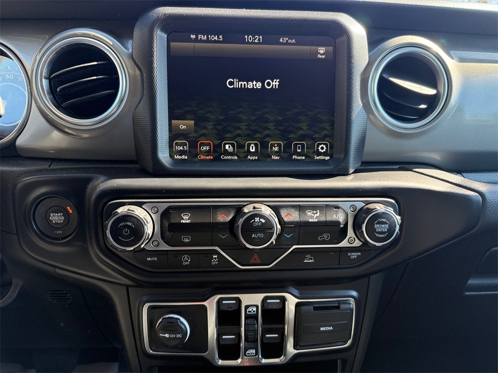 2023 Jeep Wrangler 4-Door Sahara 4x4