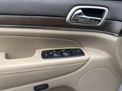 2017 Jeep Grand Cherokee Overland 4x2