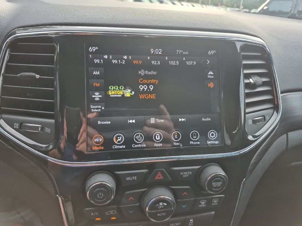 2021 Jeep Grand Cherokee Laredo X 4x4