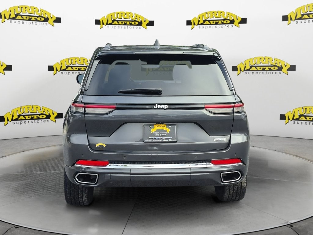2023 Jeep Grand Cherokee Overland 4x2