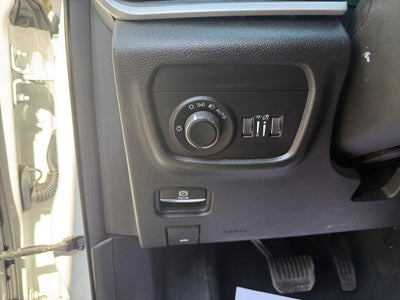 2023 Jeep Grand Cherokee Laredo 4x4