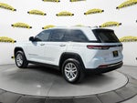 2023 Jeep Grand Cherokee Laredo 4x4