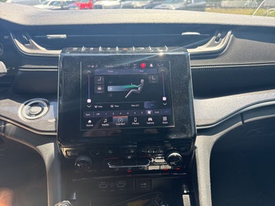 2022 Jeep Grand Cherokee L Altitude