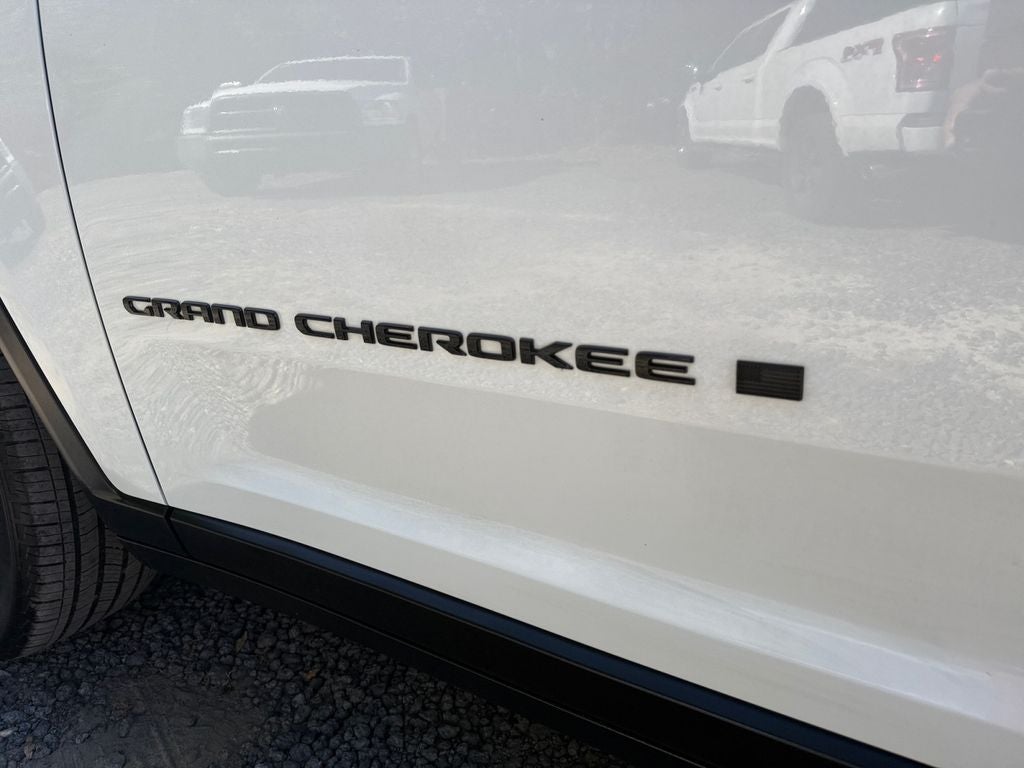 2022 Jeep Grand Cherokee L Altitude 4x2