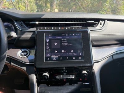 2022 Jeep Grand Cherokee L Altitude 4x2