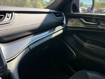 2022 Jeep Grand Cherokee L Altitude 4x2