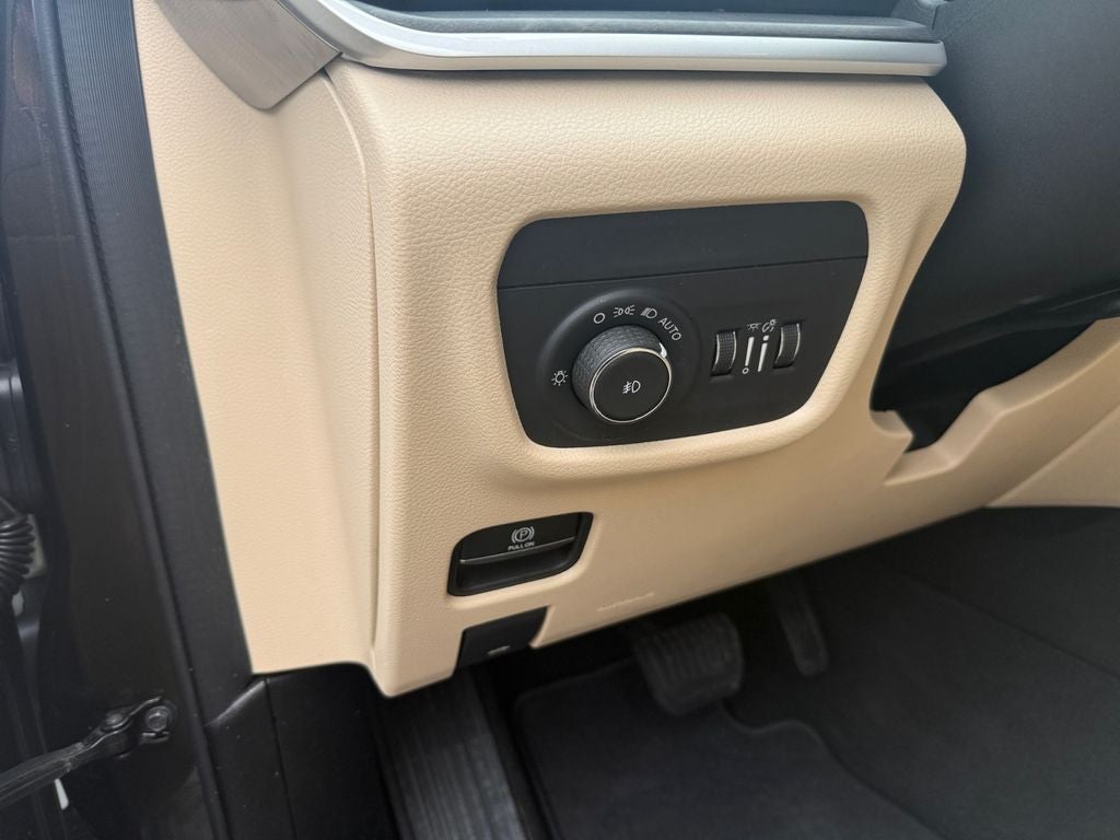 2021 Jeep Grand Cherokee L Limited 4x2