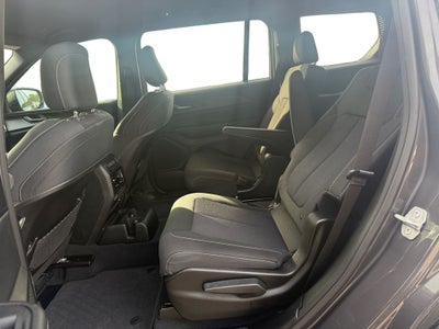 2024 Jeep Grand Cherokee L Laredo 4x4