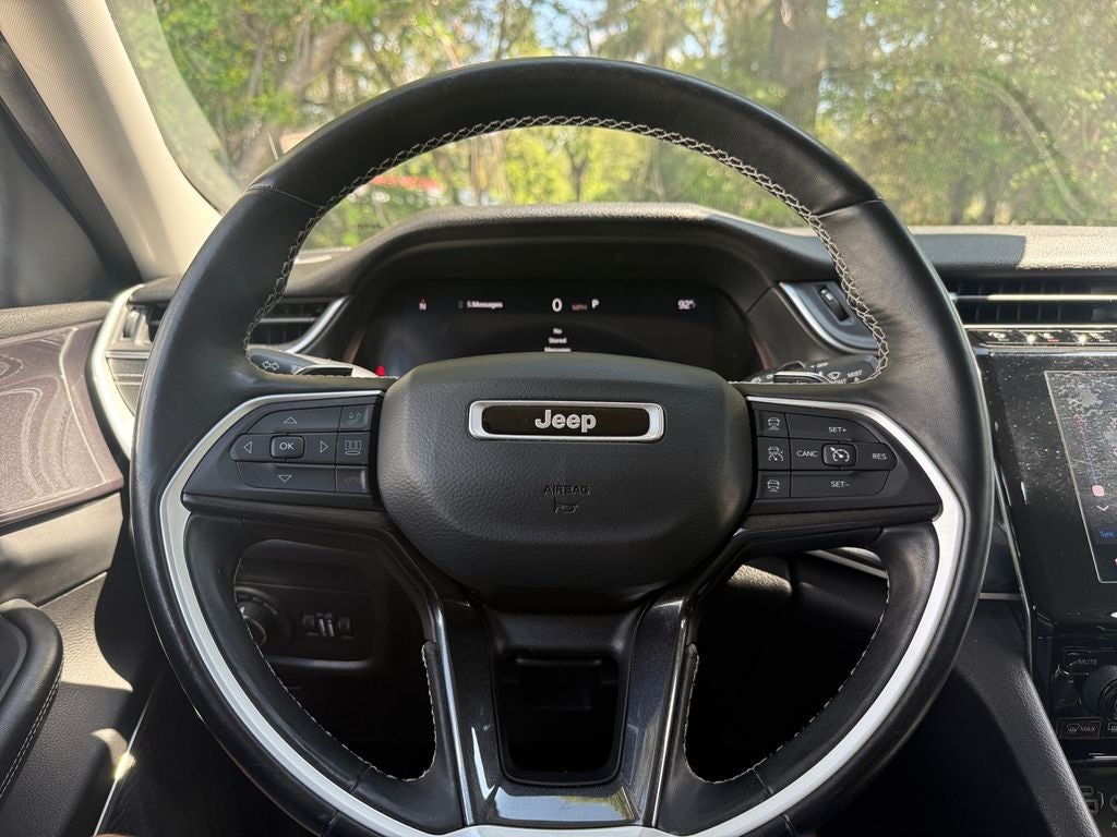 2021 Jeep Grand Cherokee L Laredo 4x4