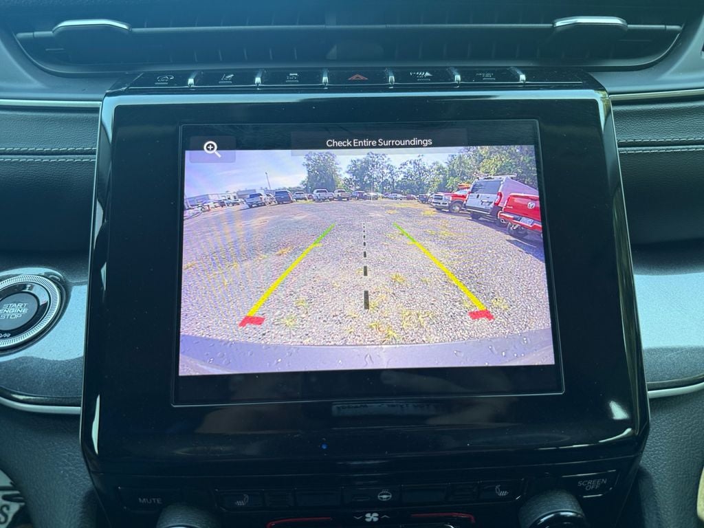 2021 Jeep Grand Cherokee L Laredo 4x4