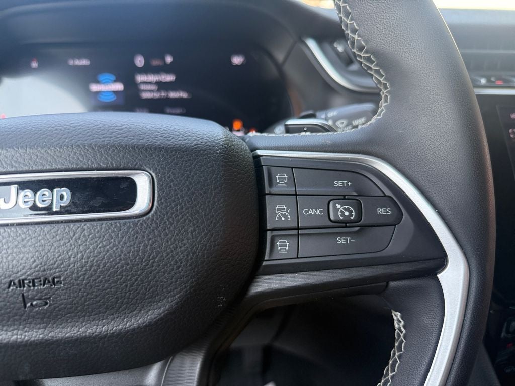 2023 Jeep Grand Cherokee L Altitude 4x4
